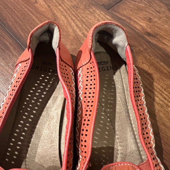 Earth Origins Orange Perforated Flats Lark Lizzy Size 10 - Picture 5 of 7